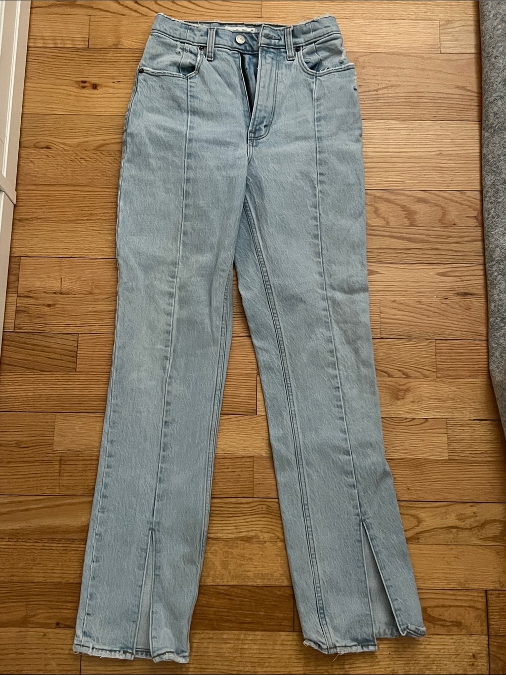 Abercrombie & Fitch Light Blue Ultra High Rise Straight Leg Jeans w Front Slits